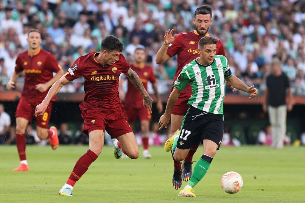 马德里竞技关键时刻防线松动，志在国王杯名次提升，话题不断，年轻球员得到机会的简单介绍